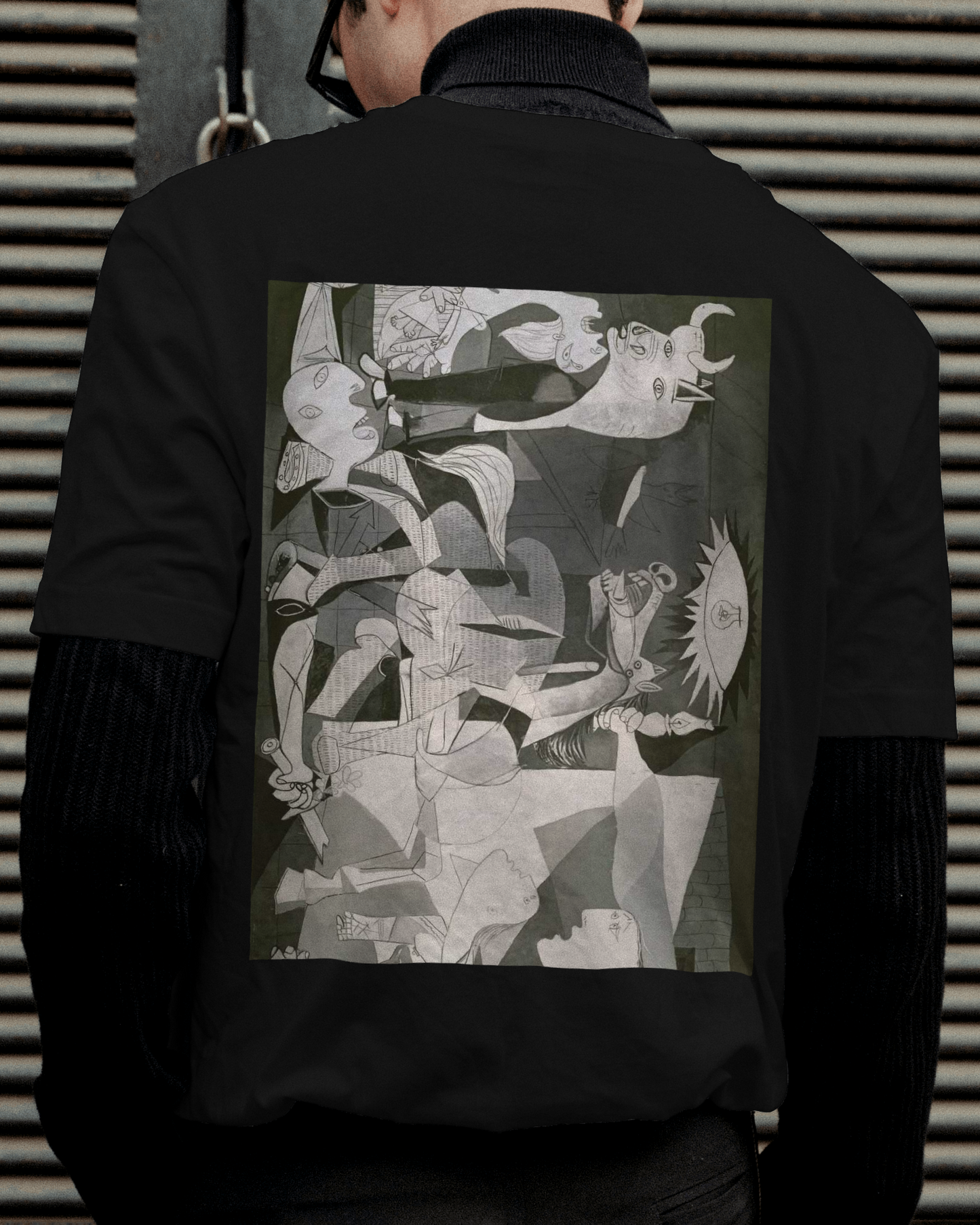 Guernica by Artist Pablo Picasso half sleeve t shirt for men's