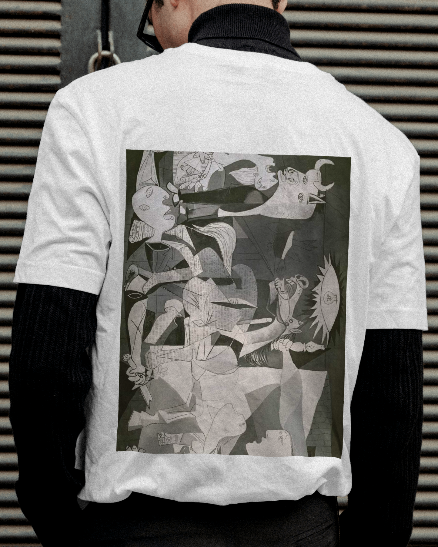 Guernica by Artist Pablo Picasso half sleeve t shirt for men's